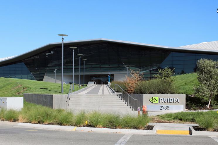 Nvidia admite que su rentabilidad sufre por la crisis de memoria que ayuda a crear