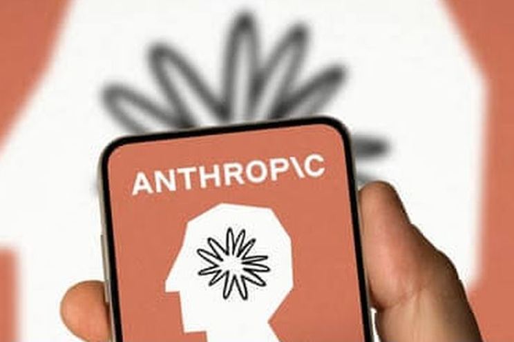 Anthropic lleva Claude Cowork a móvil y web, con acceso prioritario para suscriptores Max