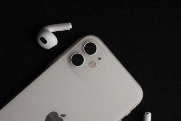 Apple unveils camera-equipped AirPods prototype in leaked video