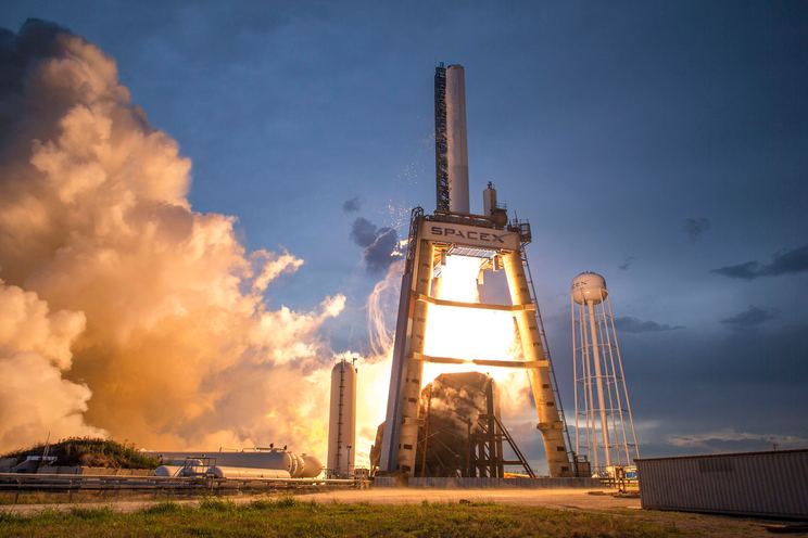 SpaceX se prepara para competir con los principales operadores de telefonía móvil en EE. UU.