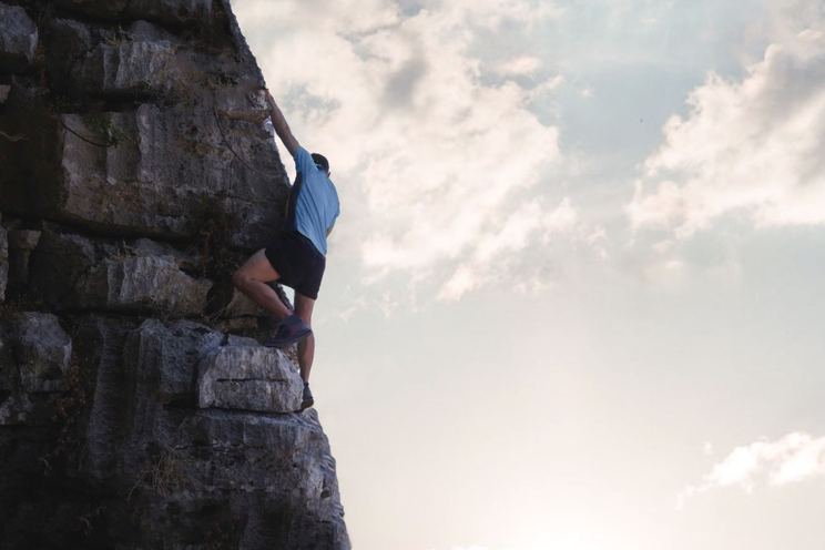 Ambition as a double‑edged tool: the current psychological perspective