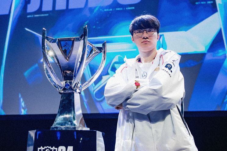 Faker and T1 Roster Turned into Minions in Surprising Official Universal Collaboration